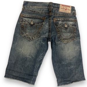 True Religion Ricky straight short Size 31